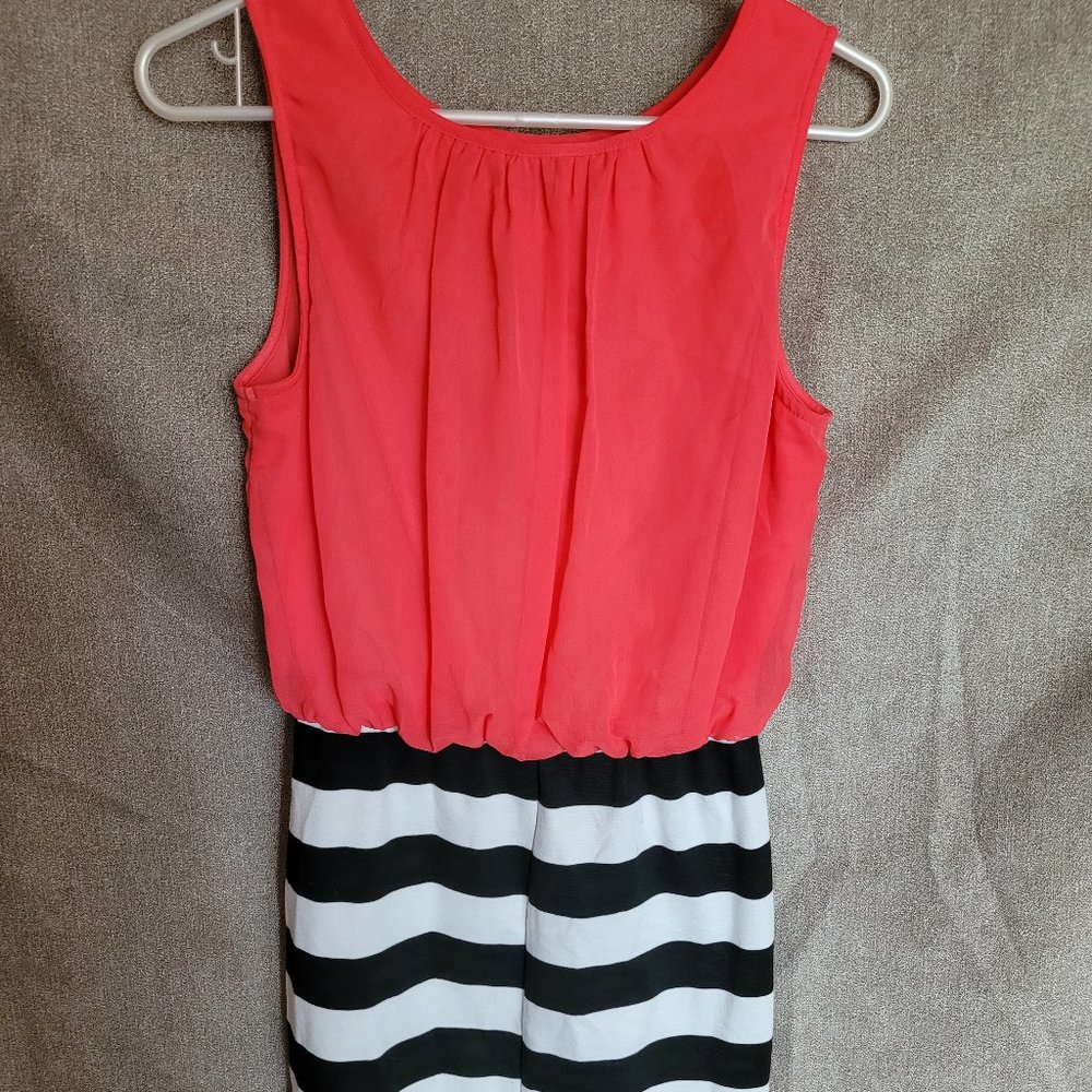 Ruby Rox Size Medium Dress - Picture 3 of 3